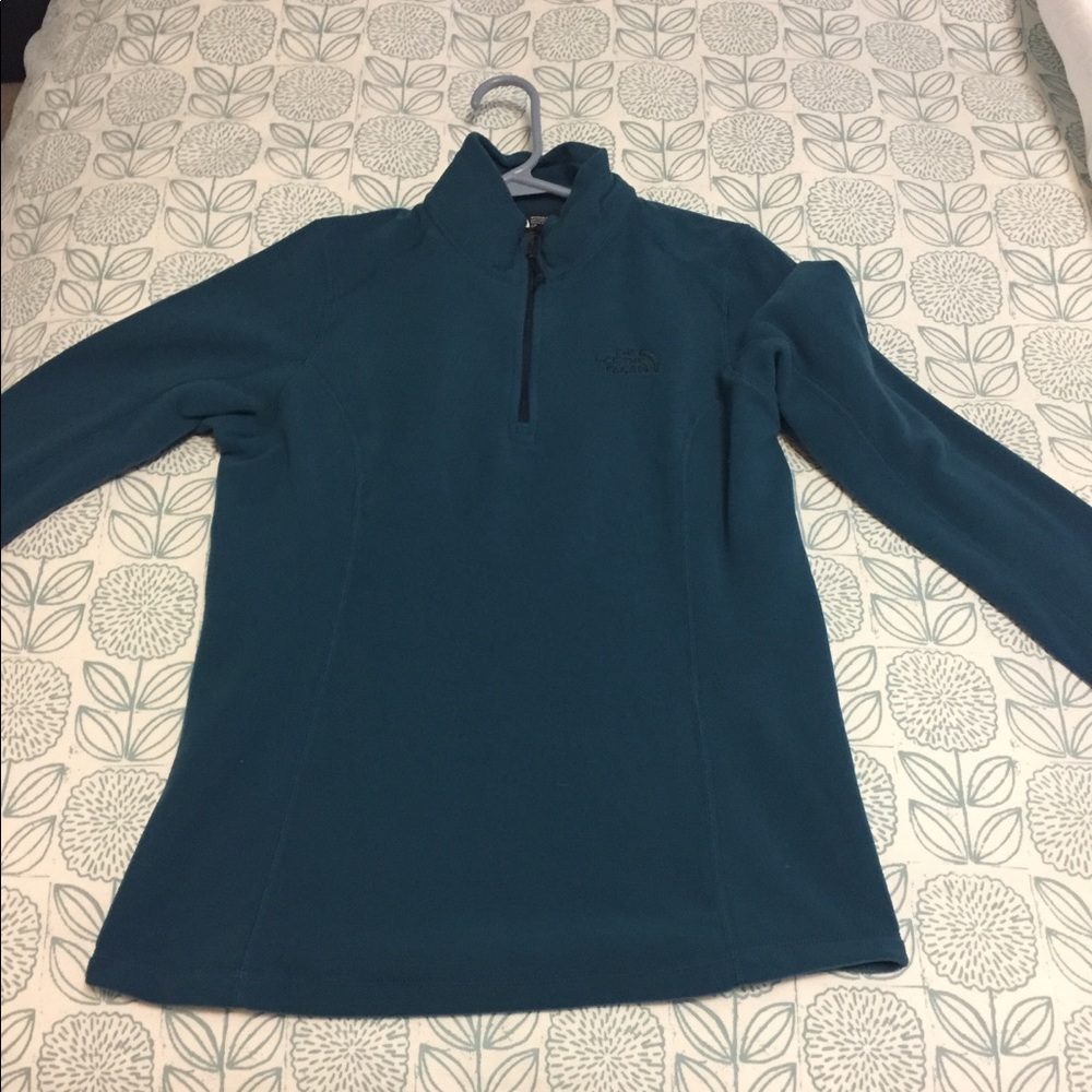 NorthFace quarter zip fleece